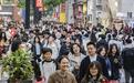 连日晴好 江汉路步行街人山人海