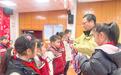 特别的奖励！这所小学表彰大会给学生送上自种青菜