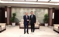 鸿晨集团携手潘基文先生，共筑全球视觉健康新篇章