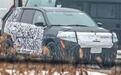 定位中型SUV 全新Jeep自由光路测谍照曝光