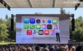 iPhone系统最激进更新来了！iOS 26变玻璃，苹果AI“明年再说”