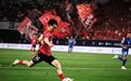 可代表国足出战！FIFA官网：蓉城中场杨明洋会籍变更为中国足协