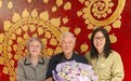中国女排两代传奇主帅同框！郎平探望89岁的恩师