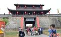 歙县徽州古城吸引八方游人