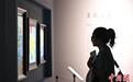 山西太原：民众沉浸式观赏西班牙油画真迹展