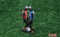 2025世界人形机器人运动会：清华火神队获足球5v5决赛冠军