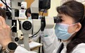 飞秒近视手术后8年视力稳定1.0，爱尔英智张丰菊教授量眼定方案