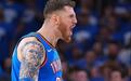 当年和周琦争替补，如今NBA夺冠，拿8700万肥约，还有超模女友