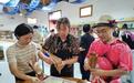 两岸同胞共迎端午 在浙江宁波奉化体验“家的味道”