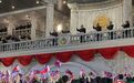 金正恩连续八次深夜阅兵，“大杀器”亮相