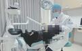 六旬婆婆忽视口腔健康，诱发重度牙周炎