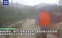 暴雨突袭四川广元致7名群众被困 警民合力救援