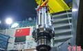 “玲龙一号”首台主泵吊装成功