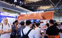 华宝新能携美学曲面光伏瓦亮相上海别墅展，共探“光与墅”融合新可能