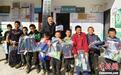 凉山“阿吼舅舅”托举彝族孩子教育梦