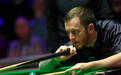 斯诺克142万人民币大奖争夺激烈：小钢炮领先，中国两将挑战再起