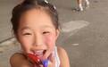 父亲听网友“劝”让女儿参赛，孩子拿了一个冠军一个亚军