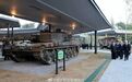 朝鲜展示在俄乌战场缴获的西方武器，包括“豹”-2、M1A1“艾布拉姆斯”坦克！普京：铭记俄朝士兵并肩作战的英勇事迹