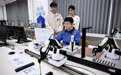山东青岛：“机器人课堂”学技能(10)