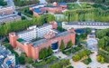 大学，正在往县城“跑”