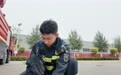 身边的感动｜不穿制服的时刻，他仍在守护群众