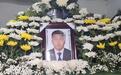 30岁医生为同村亡者抬棺时突发心梗离世，亲属：不打算索赔