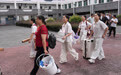 图片故事｜走出大山 深山四胞胎的开学季(9)