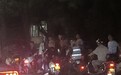 岳阳一摩托车斑马线上撞人致2死2伤，事发路段限速50，司法鉴定肇事车辆时速超过120