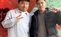 脱口秀演员徐志胜回济宁老家过年，家门口成“打卡点”，热情配合拍照签名，乡邻：像亲戚一样毫无架子