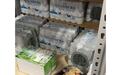 山姆货架上出现吃剩的鸡骨头、空瓶子，网友：像在吃自助餐
