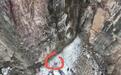 26岁小伙南太行野线徒步从百余米高崖坠亡，救援持续12小时直至凌晨3点，目击者：山里有积雪，徒步的人也多，通行难度大