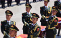 第十三批在韩中国人民志愿军烈士遗骸在沈阳安葬(2)