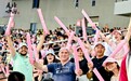 外媒记者沉浸式助威苏超 同频中国城市的鲜活心跳