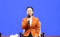 两岁双目失明，27岁读博，黄莺再获全国表彰
