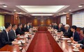 經濟財政司司長率團隊落區走訪各社團 凝聚共識推進經濟民生各項工作