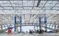 新建上海至南京至合肥高铁南通站侧式站房钢结构顺利提升(3)