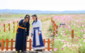 ​敕勒川草原秋色美   