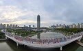 2026郑州马拉松鸣枪开跑(4)