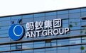 黄仁勋力挺开源同一天，蚂蚁百灵扔出124B“执行模型”