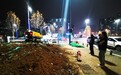连夜清走20吨垃圾，东西湖城管为春节市容“护航”