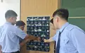 课前手机统一入袋入盒，近期多所高校推进“无手机课堂”建设
