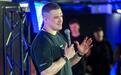 解雇防长引抗议，泽连斯基迫于压力解职与防长有矛盾的乌军总司令