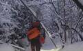 网友称妹妹一行5人元旦穿越鳌太线，1人独自下山，4人失联已超两天，当地多支救援队上山搜救