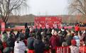 看演出、答问题、购年货——大悟这台村晚让年味更浓