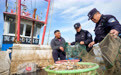 河北唐山：海防民警送法进渔港(2)#