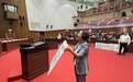 何欣纯为这事6次向江启臣鞠躬，江办呛：莫沦为政治攻防工具