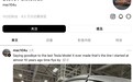 员工展示特斯拉下线的最后一辆Model X照片，车身签满员工名字