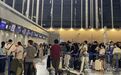 公务舱、金银卡等VIP柜台都排起长队！“史上最火中秋”来了