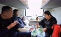 “候鸟列车”温情守护纵贯中国的“迁徙”之旅(7)#