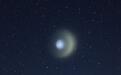 七夕节韩国上空惊现UFO：持续发光10分钟